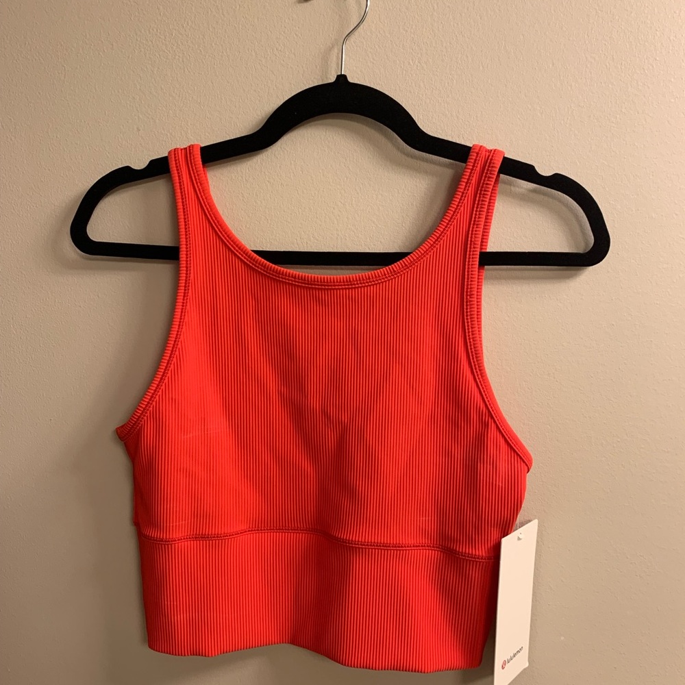 Lululemon power pivot tank rib size 8. Never worn, new with tags.